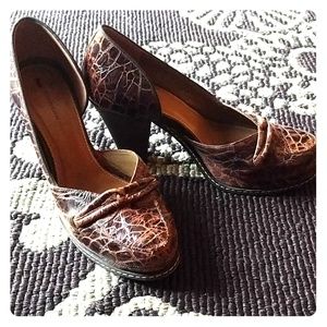 Anthropologie Schuler & Sons Croc Leather Heels 9